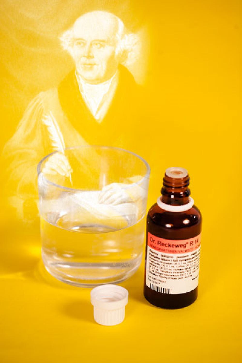 Homeopatian isä ja homeopaattinen tuote.