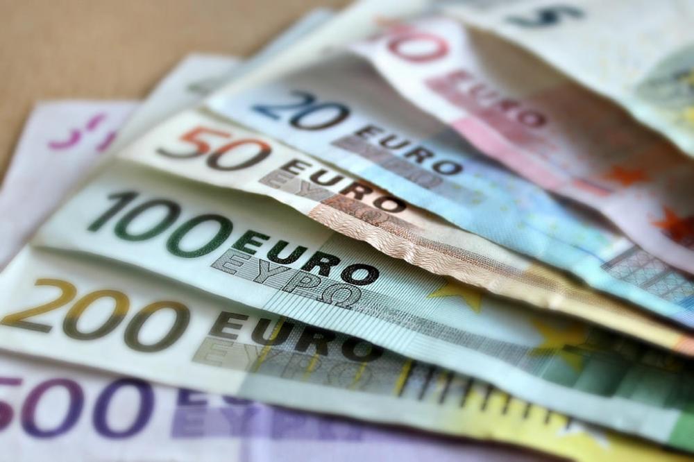 euro raha perustulo