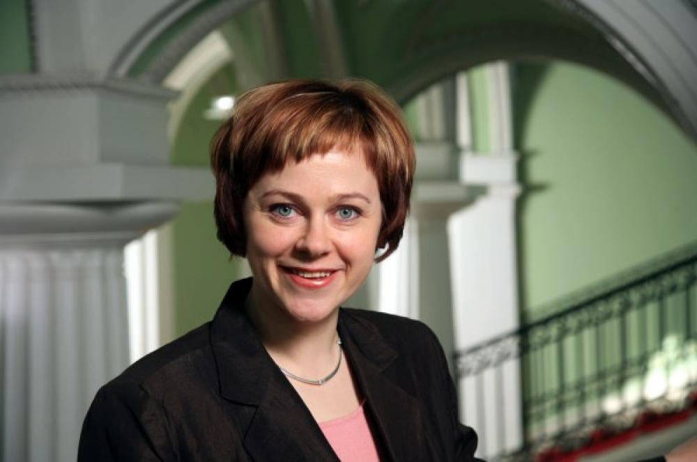 Ympäristöministeri Paula Lehtomäki.