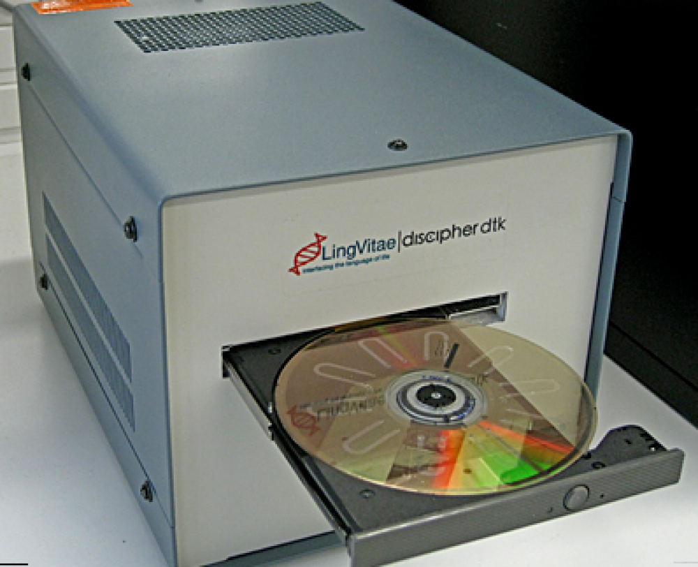 Lab-on-DVD.