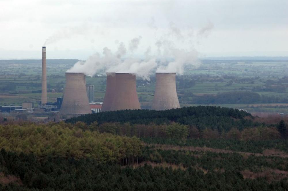 Ydinvoimala Staffordshiressa.