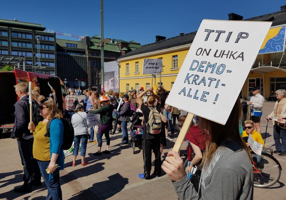 TTIP-mielenosoitus